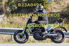 B23A0494