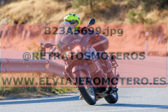 B23A5699