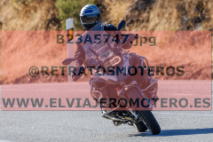 B23A5747