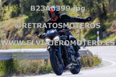B23A6399
