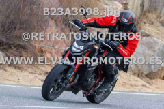 B23A3998