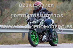 B23A1583