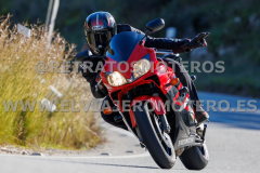 B23A4871