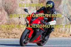 B23A8998