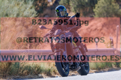 B23A5951