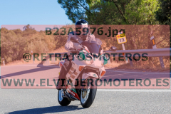 B23A5976